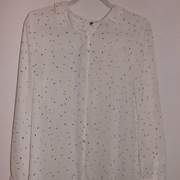 Apt. 9 Tops - Spotted button down shirt